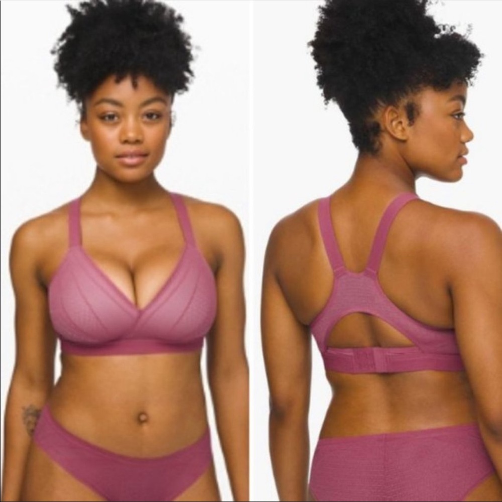 Lululemon awake to lace sports bra 34DD